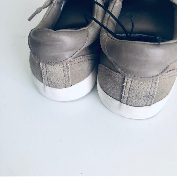 Express Women's SZ 8 Suede Leather Taupe Lace Up Sneaker - Picture 3 of 11